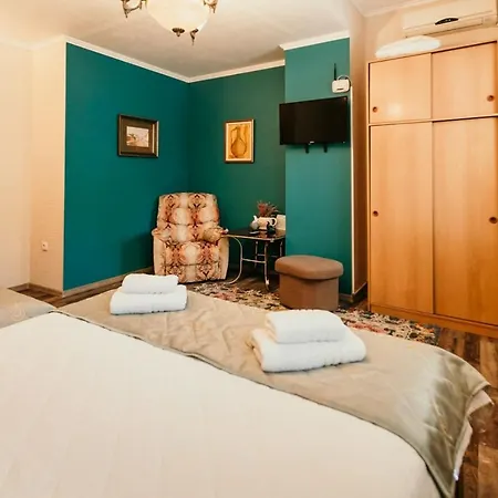 Gostinjska kuća Skend 3*